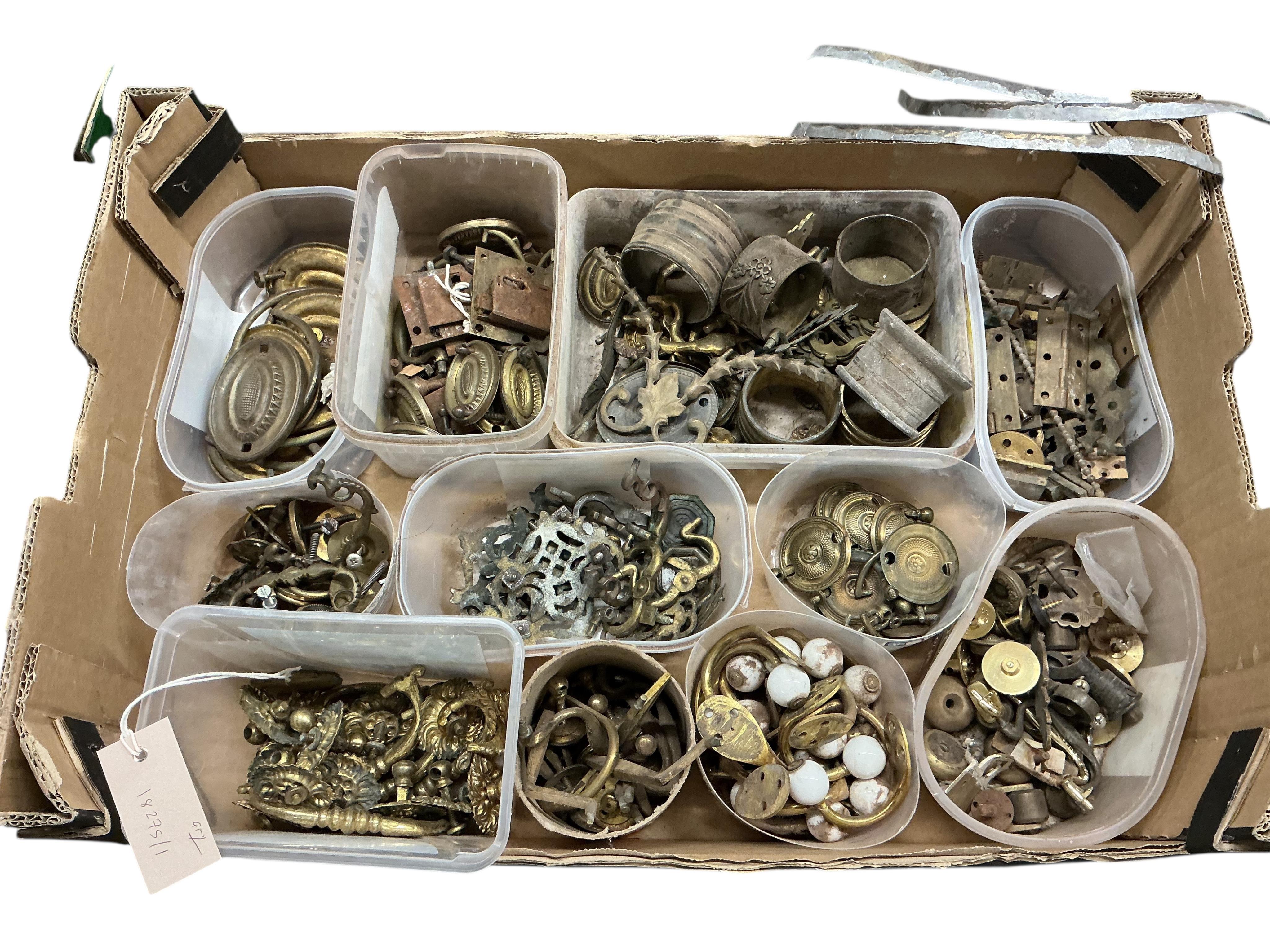 A large quantity of assorted furniture mounts, etc.